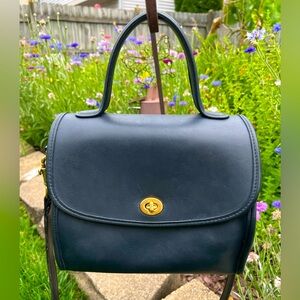 Vintage Coach Manor Bag in Navy